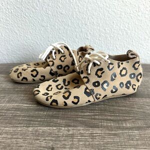Piper Finn Cheetah Low Top Oxfords Hard Sole Leather Toddler Size 10 Tan Black